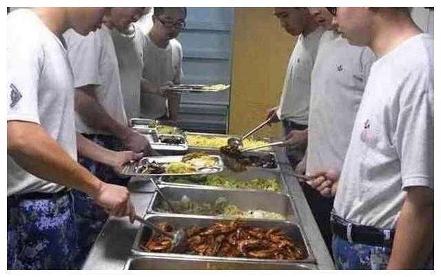 广告/平面/电商/美工/网页/UI/视觉设计有什么区别？‘M